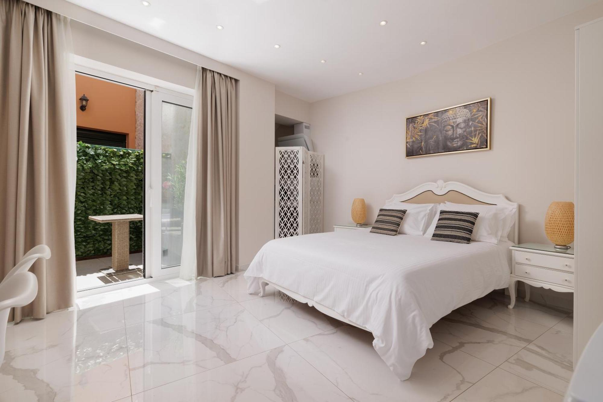Corfu Town Luxury Studios -D Экстерьер фото